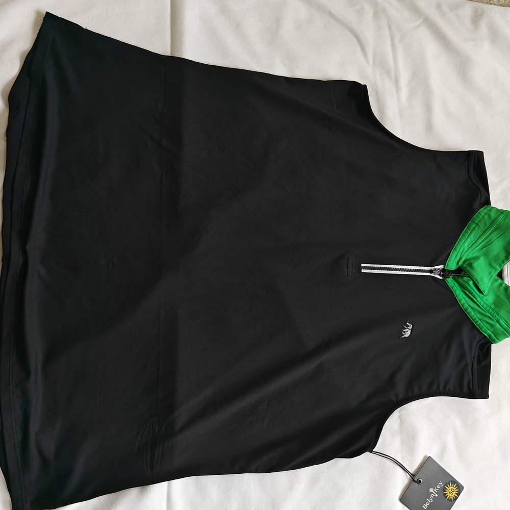 Belyn Key Black Top with Green Accents